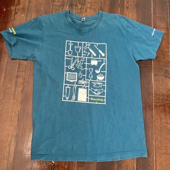 Bloomberg Employee Volunteers T Shirt - Picture 1 of 6